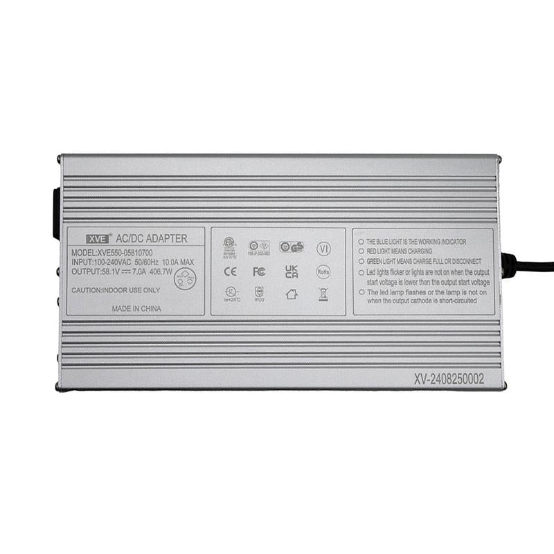 Cargador 52V (salida 58,1V) 7A conector LP16