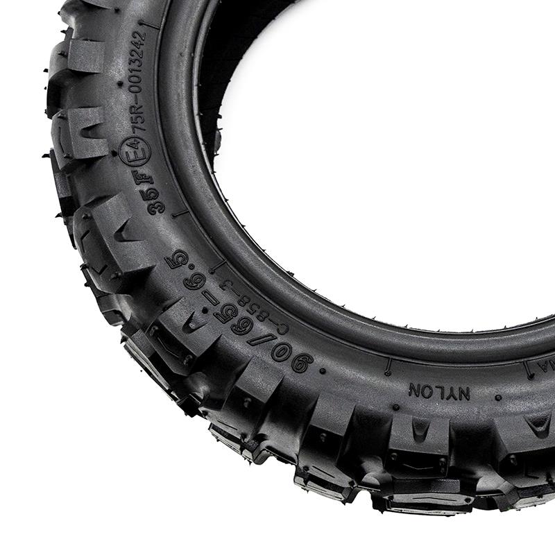 Neumático Tubeless 90/65-6,5 [CST]