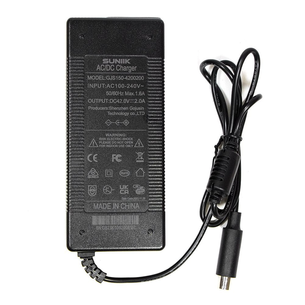 Cargador premium para Xiaomi y Ninebot 42V 2A (conector DC8MM)
