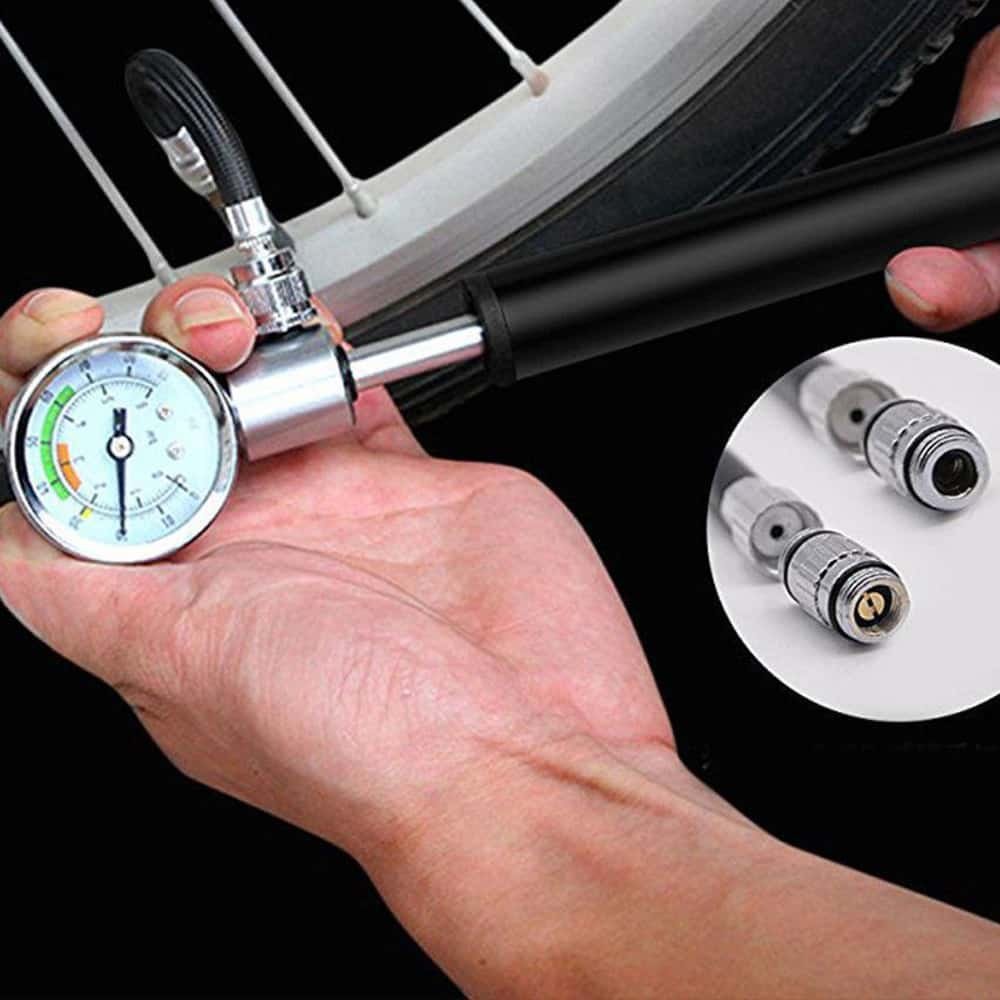 Inflador manual con barómetro